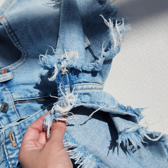 ZARA DENIM ROMPER SIZE SMALL - Picture 4 of 10